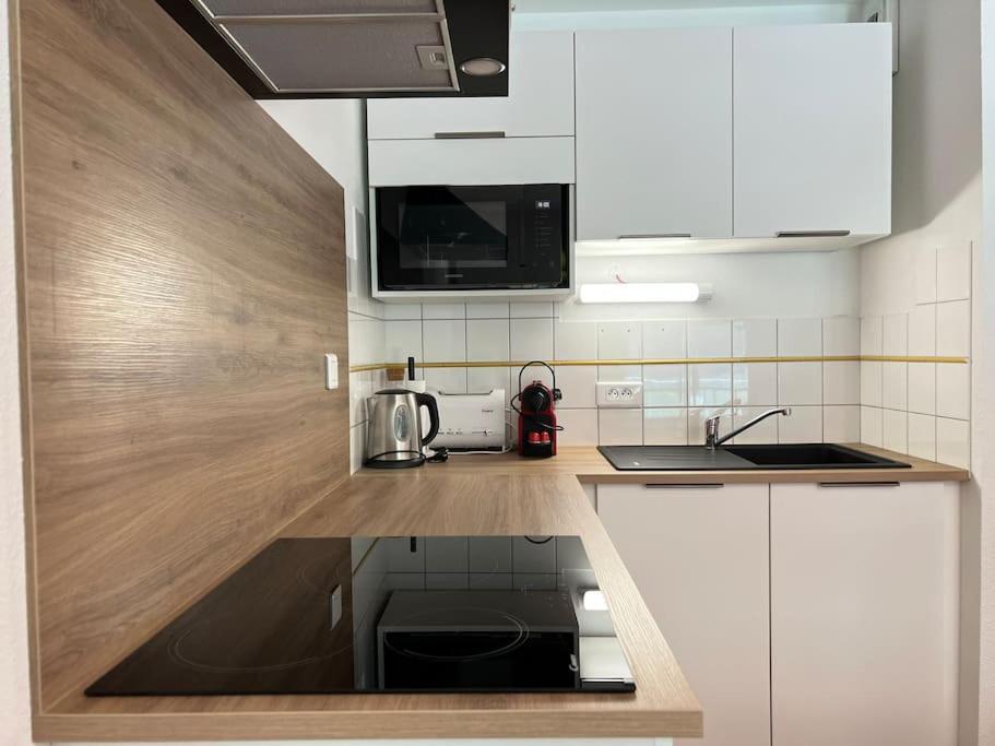T3 Centre Ville Avec Parking, Balcon Et Wifi. 5P. Cauterets Εξωτερικό φωτογραφία